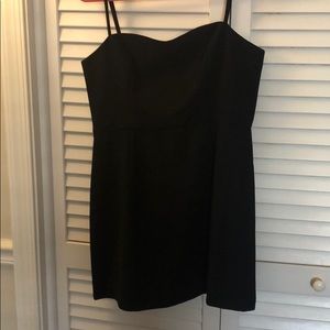Whisper Light Sweet Heart Neck Dress